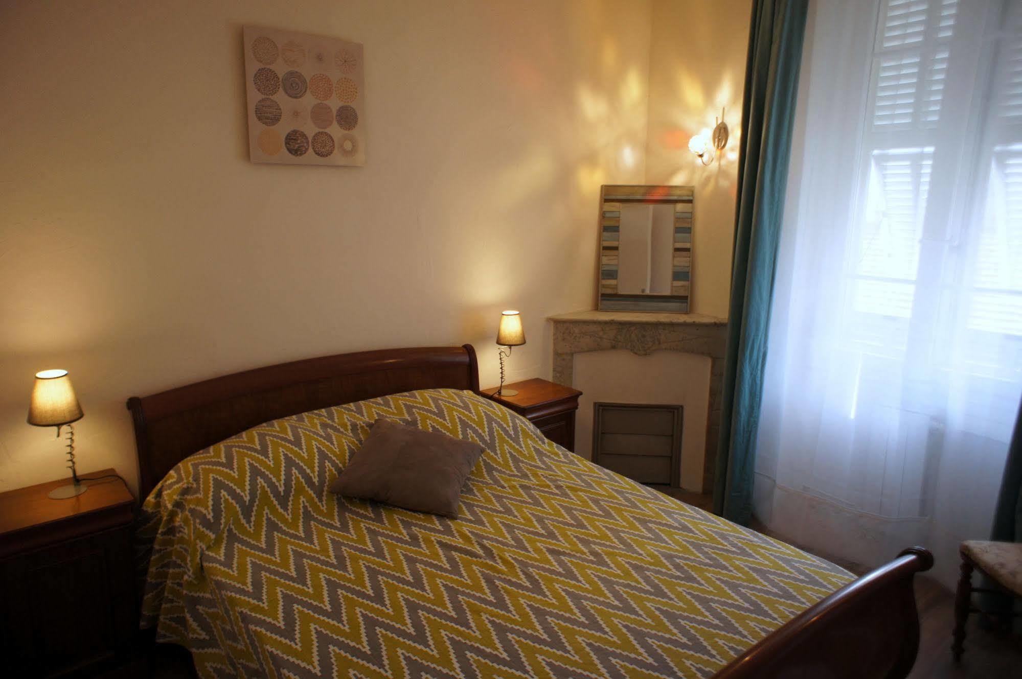 Zeperfectplace - Vieux Nice Garibaldi 3 Chambres Екстериор снимка